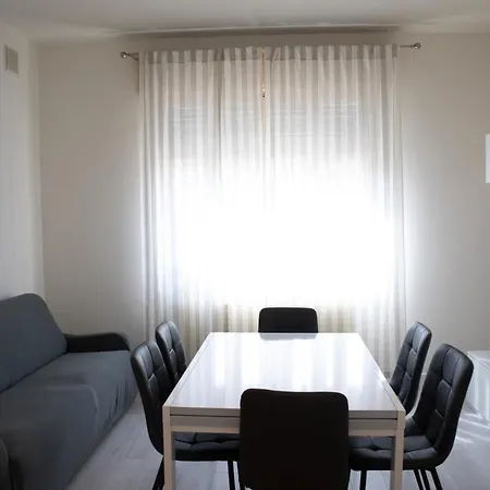 Apartament House Anna