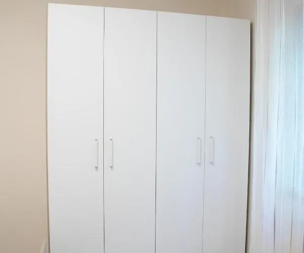 アパート House Anna