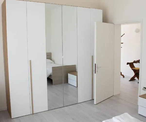 House Anna メストレ