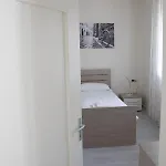 House Anna דירה *