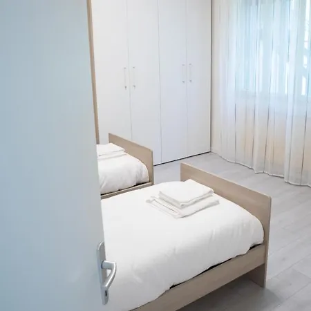 דירה House Anna מסטרה